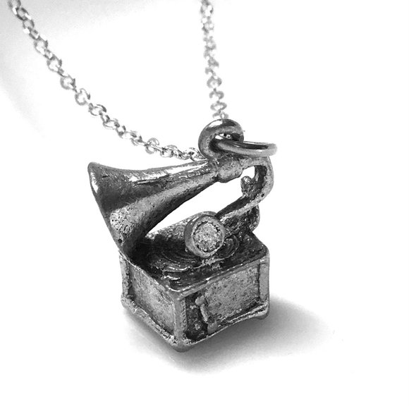 Miniature Old Fashion Music Phonograph Charm Necklace - Picture 1 of 3